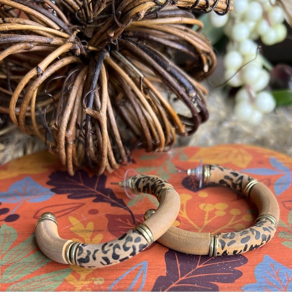 Earrings each pair sold separately all styles, shapes, colors and sizes - Picture 12 of 16